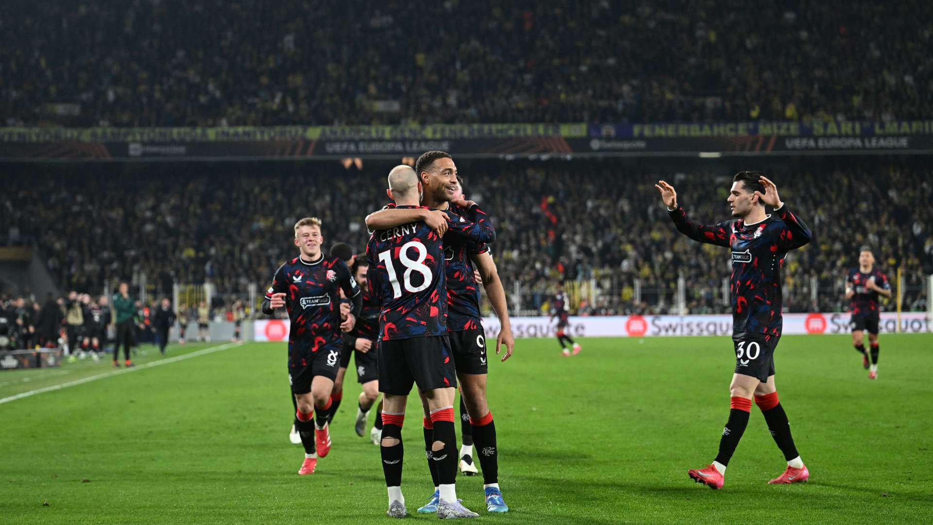 足球的结合 足球的结合