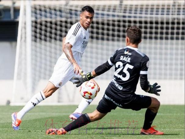 阿斯:雷尼尔不会随皇马去美国 皇马在为他寻找下家 阿斯:雷尼尔不会随皇马去美国 皇马在为他寻找下家