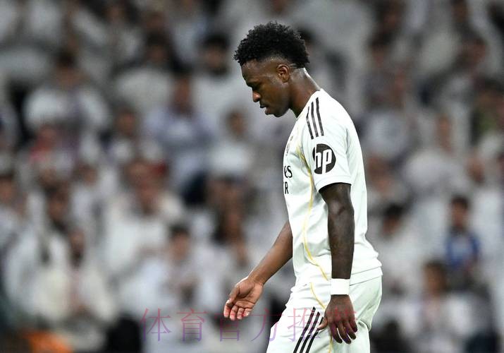 西媒:安帅曾提出买凯恩被拒 老佛爷坚定瞄准姆巴佩 西媒:安帅曾提出买凯恩被拒 老佛爷坚定瞄准姆巴佩